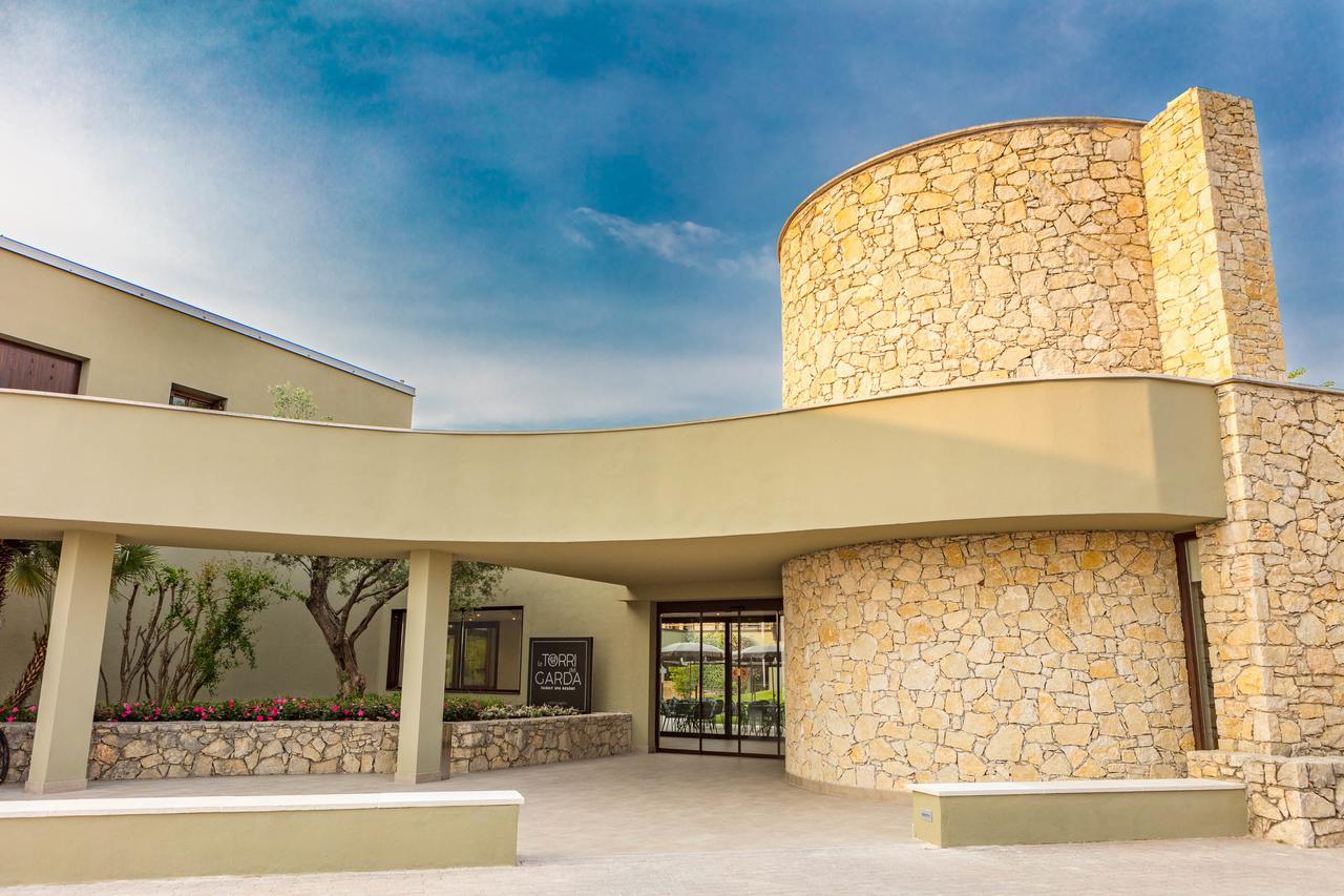 Le Torri Del Garda Familyspa Resort Torri Del Benaco Luaran gambar